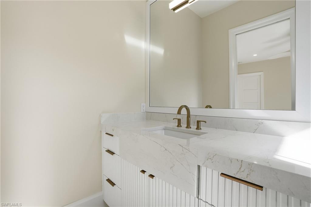 QUAIL WEST - Residential