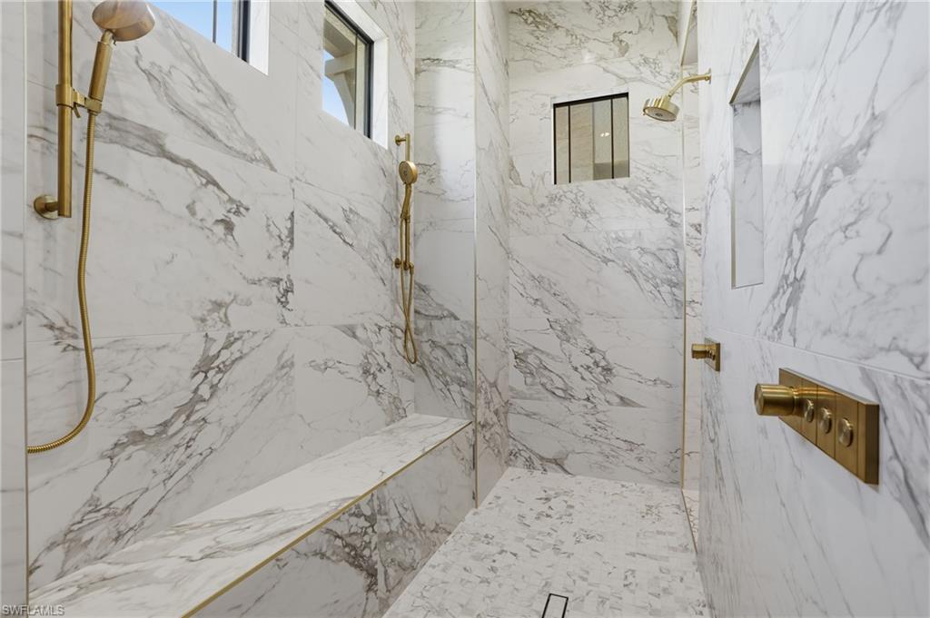 QUAIL WEST - Residential