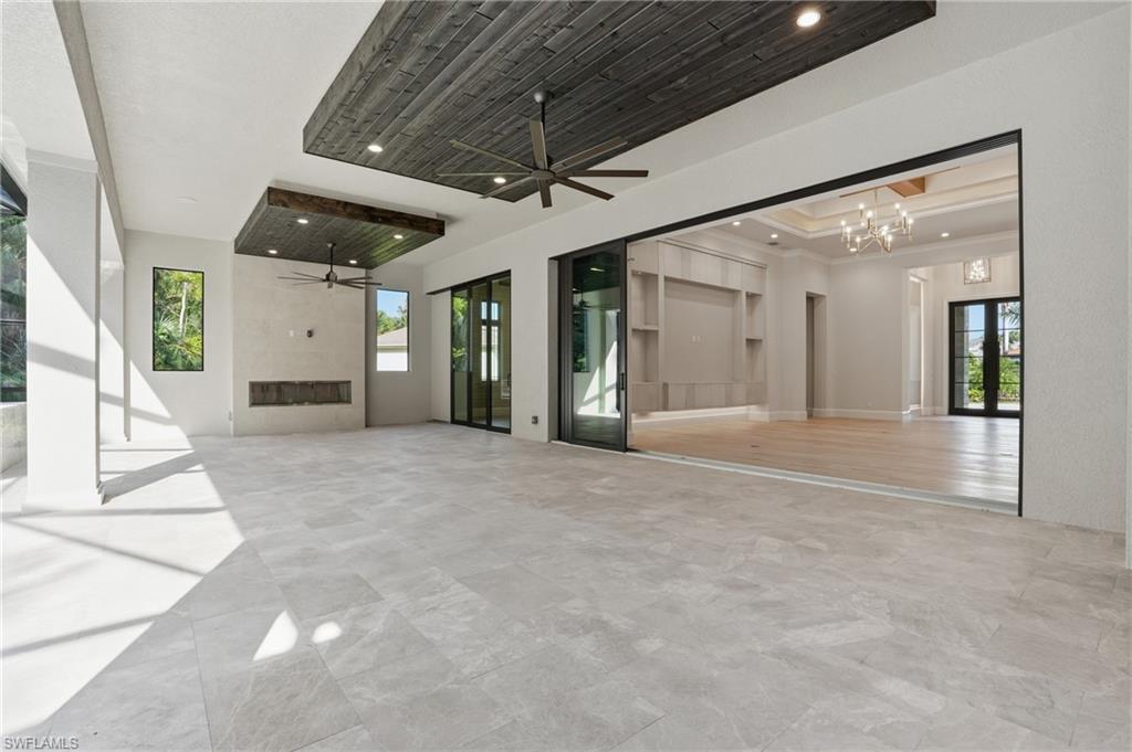 QUAIL WEST - Residential