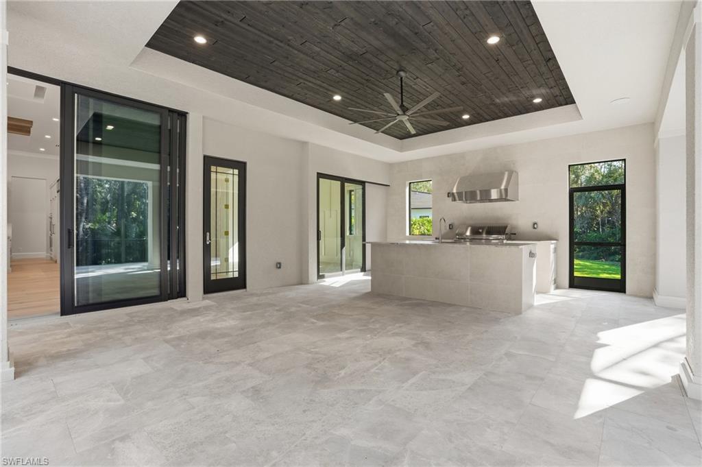 QUAIL WEST - Residential