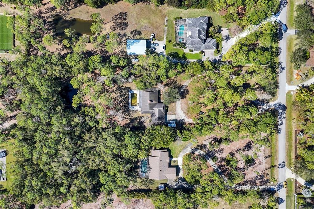 LIVINGSTON WOODS - Residential