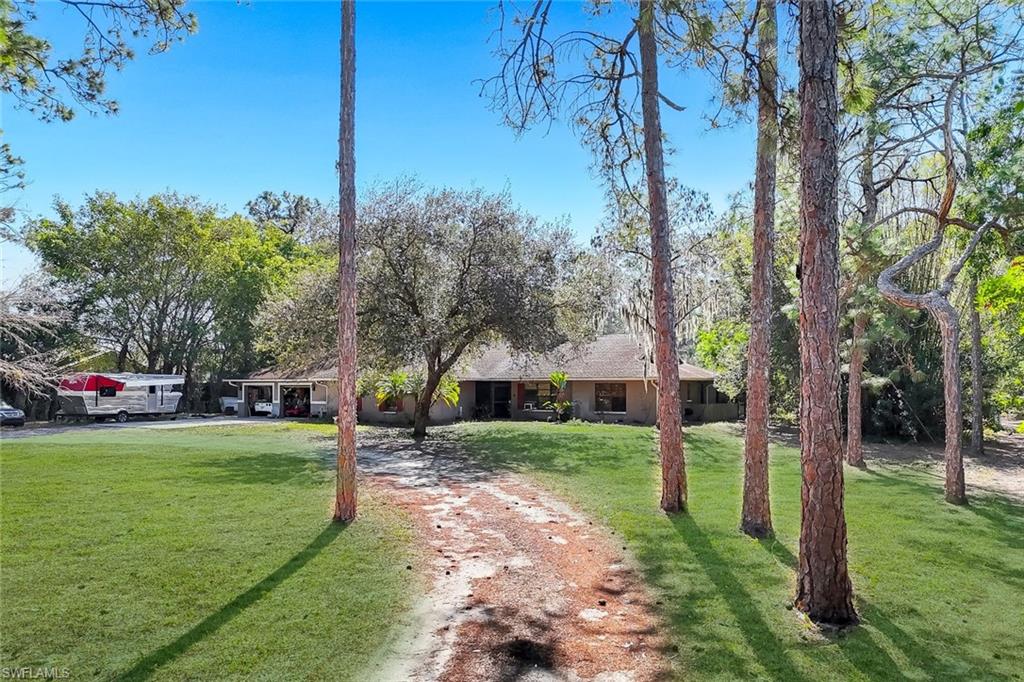 LIVINGSTON WOODS - Residential