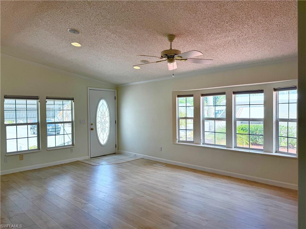 IMPERIAL WILDERNESS - Residential