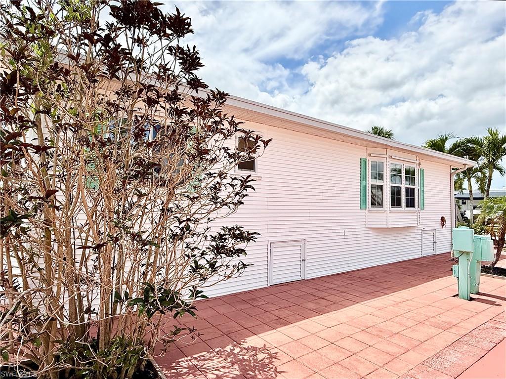 IMPERIAL WILDERNESS - Residential