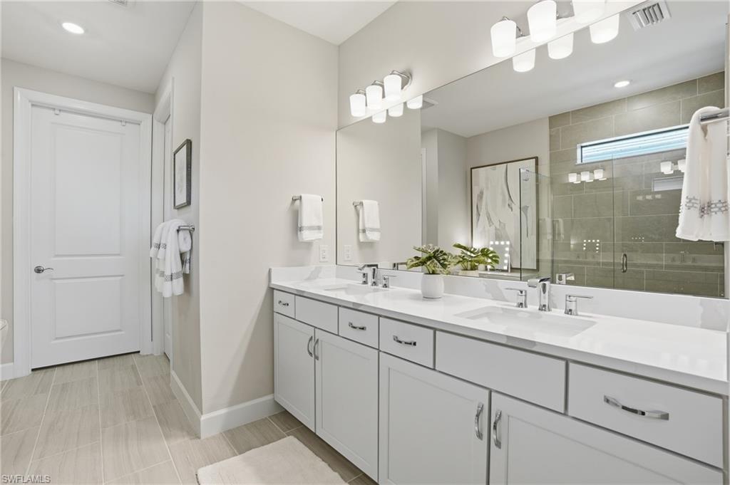 VERDANA VILLAGE - Residential