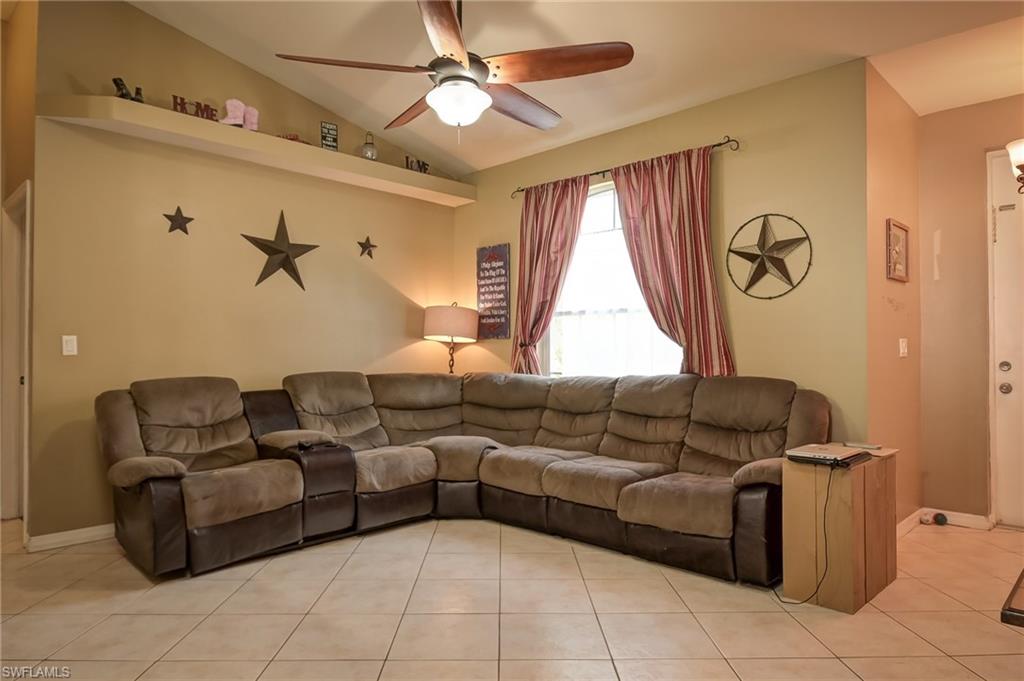 GOLDEN GATE ESTATES - Residential