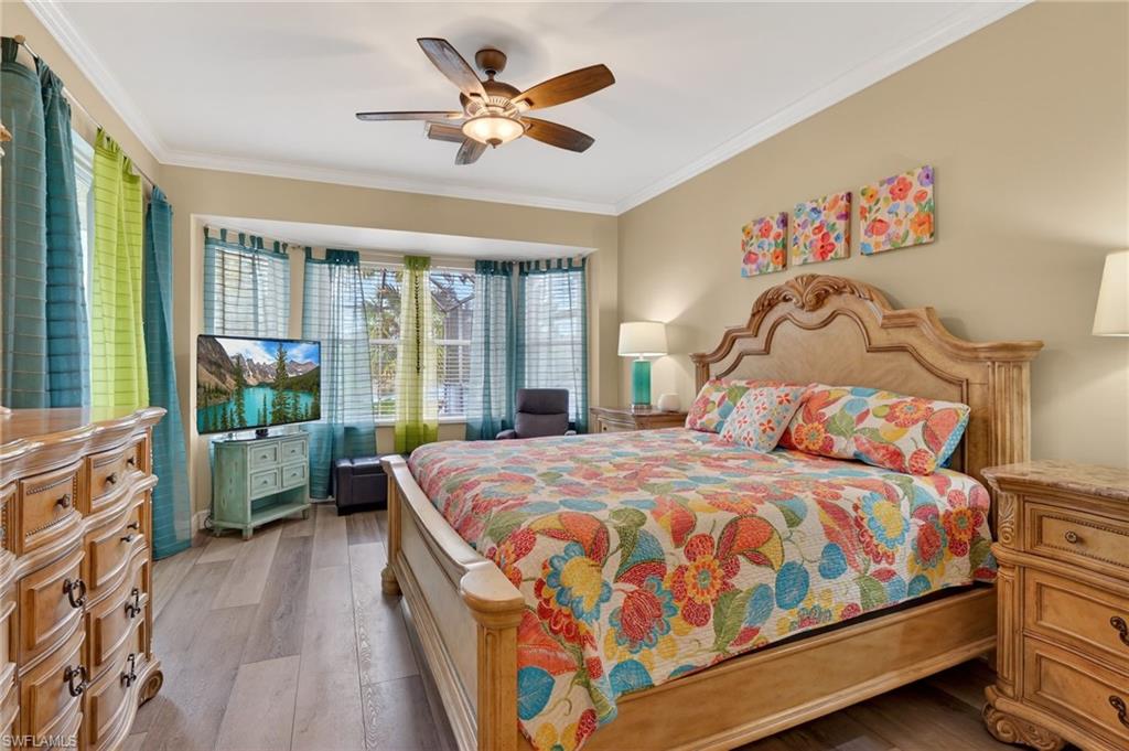 MEADOWBROOK - Residential