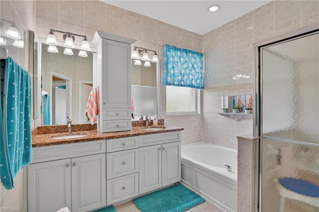 MEADOWBROOK - Residential