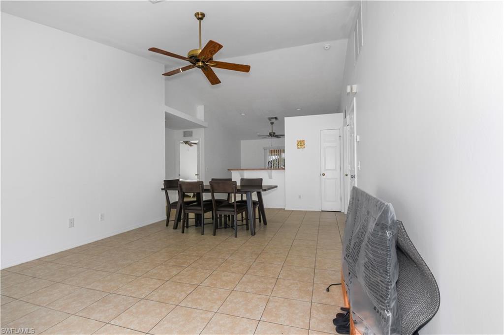 MIRROR LAKES - Residential