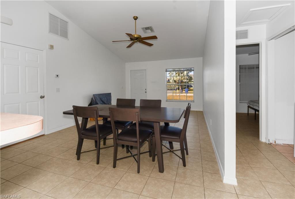 MIRROR LAKES - Residential