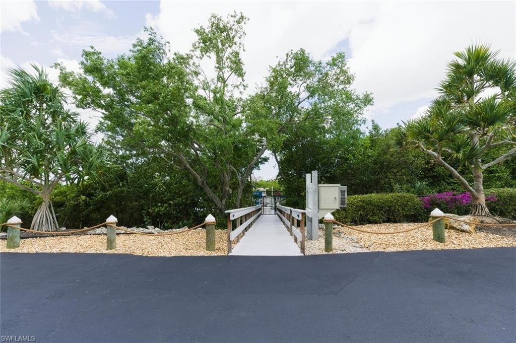 ARUBA AT COVE TOWERS - Residential