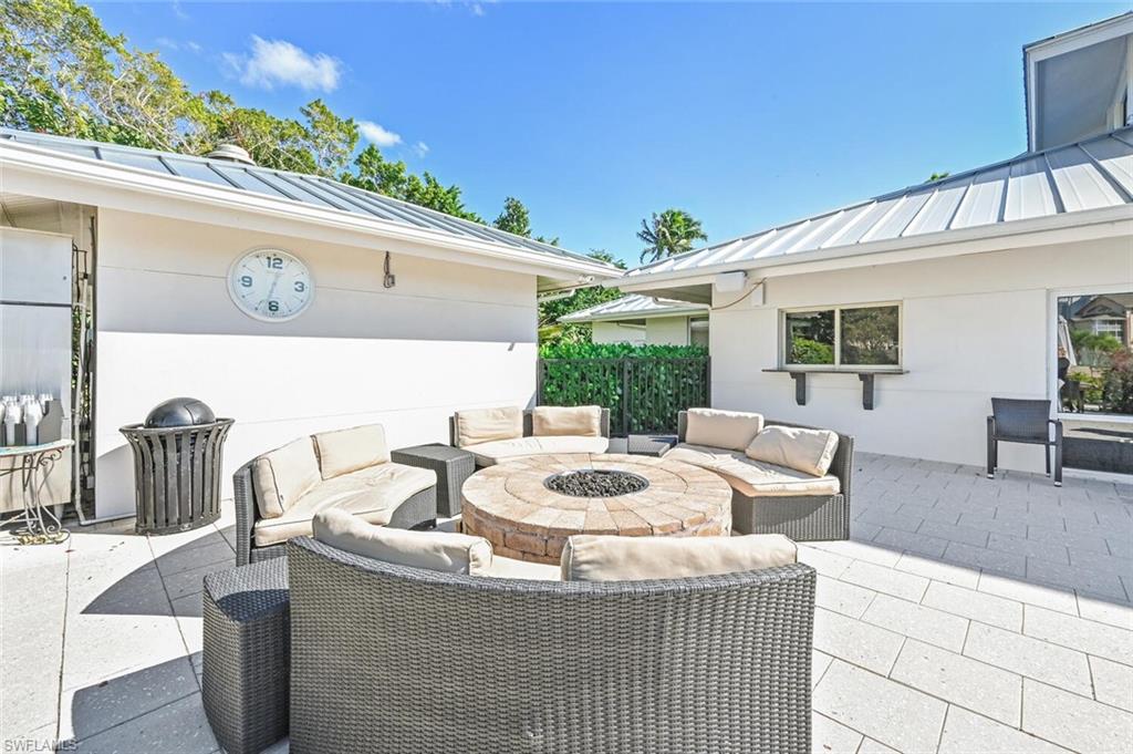 ARUBA AT COVE TOWERS - Residential