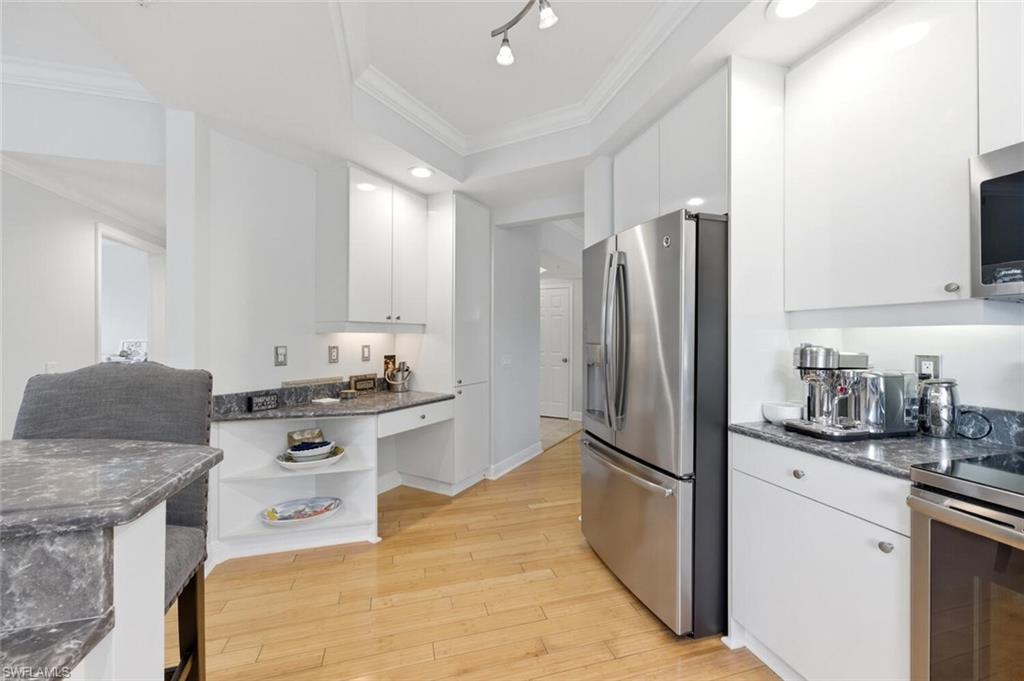 ARUBA AT COVE TOWERS - Residential