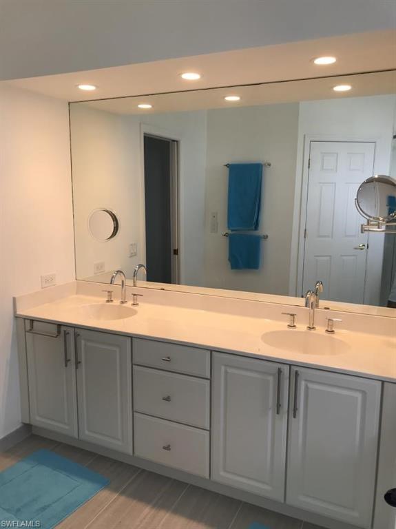 SPANISH WELLS - Residential