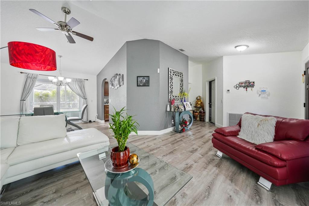 PORT CHARLOTTE - Residential