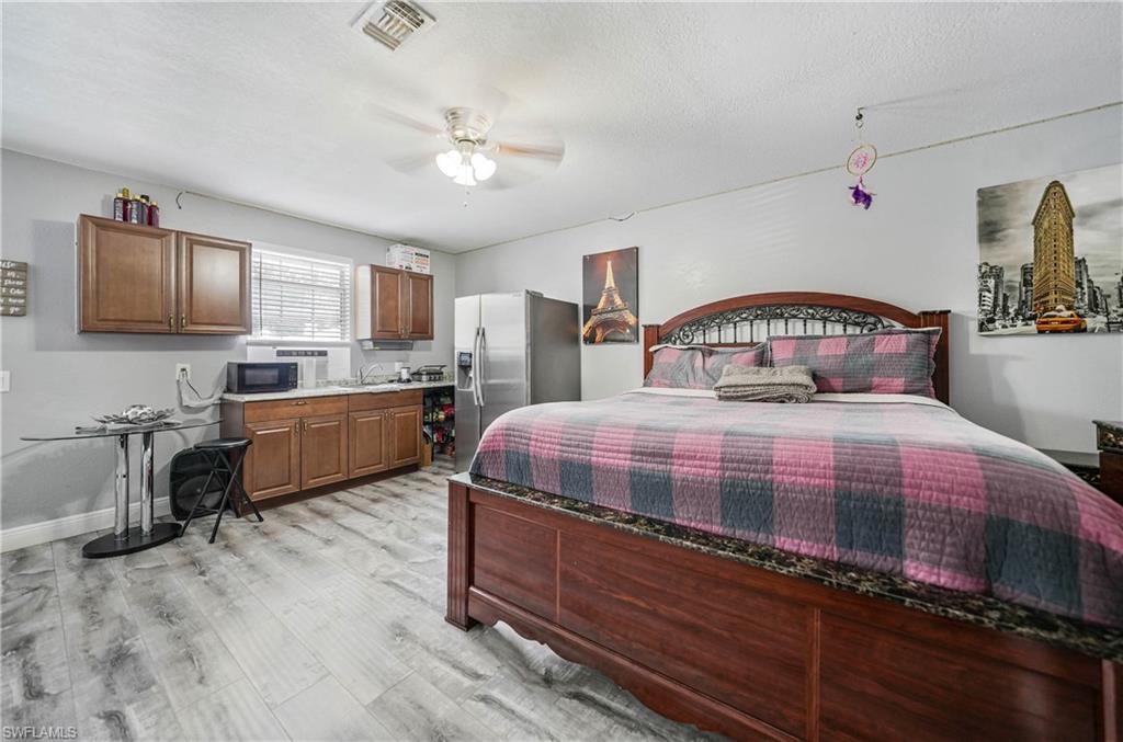 PORT CHARLOTTE - Residential