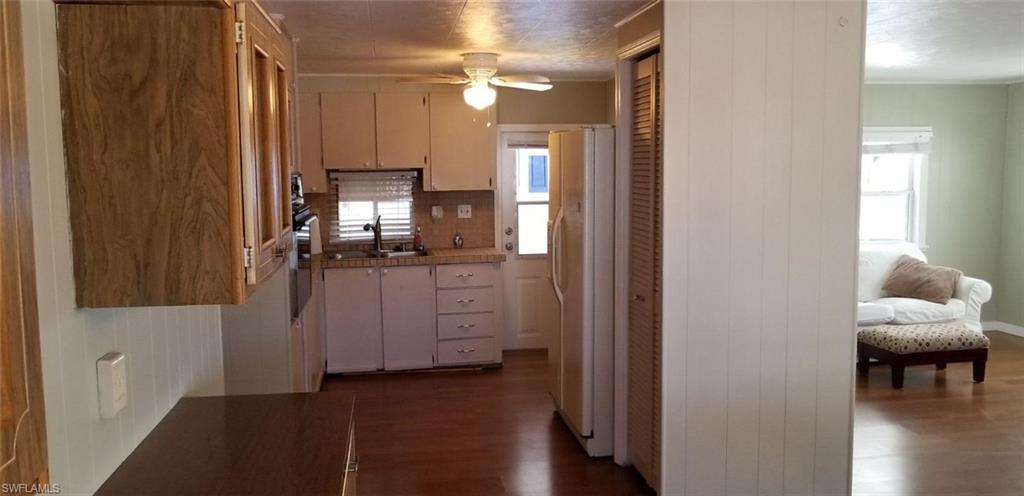 IMPERIAL HARBOR - Residential