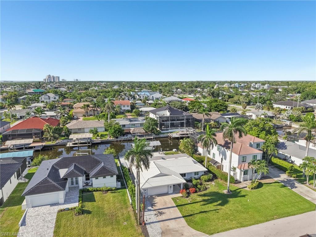 LITTLE HICKORY SHORES - Residential