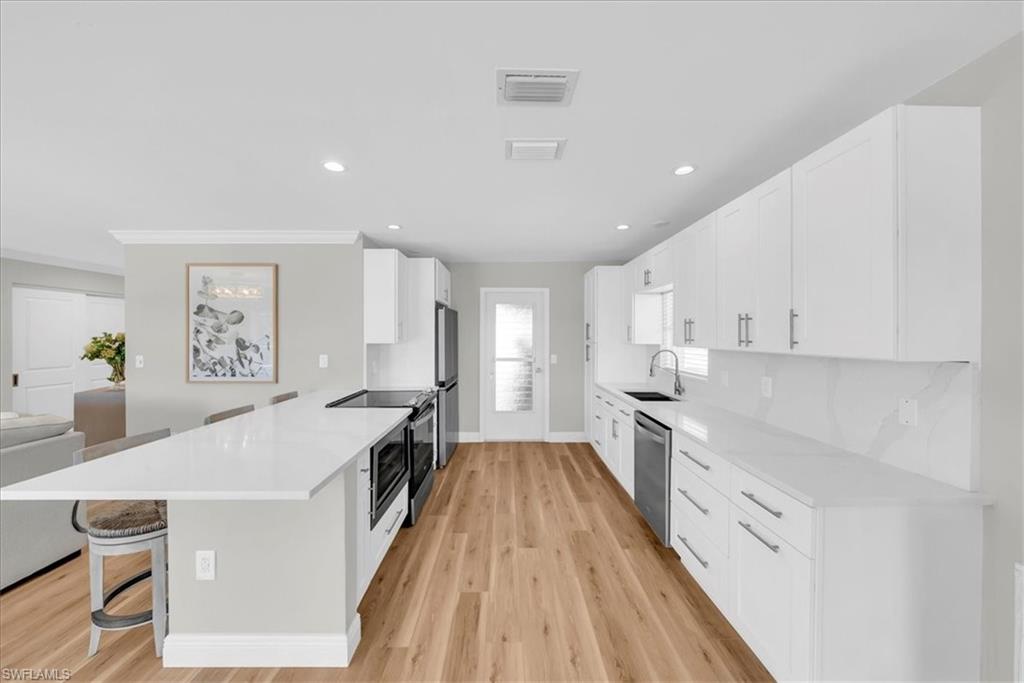 ISLES OF CAPRI - Residential