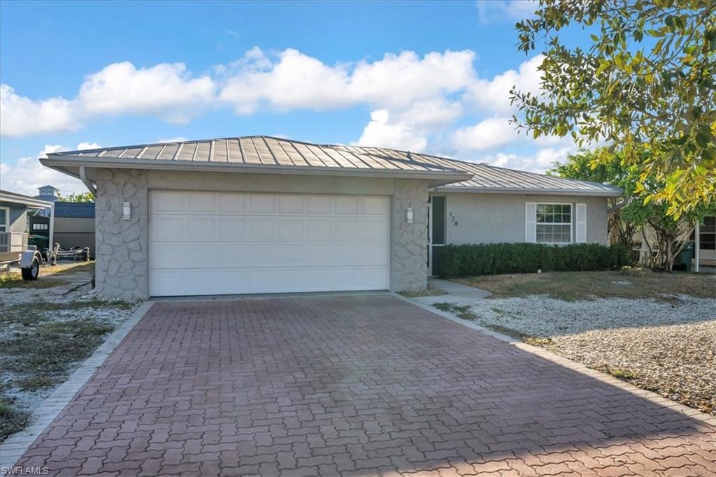 ISLES OF CAPRI - Residential