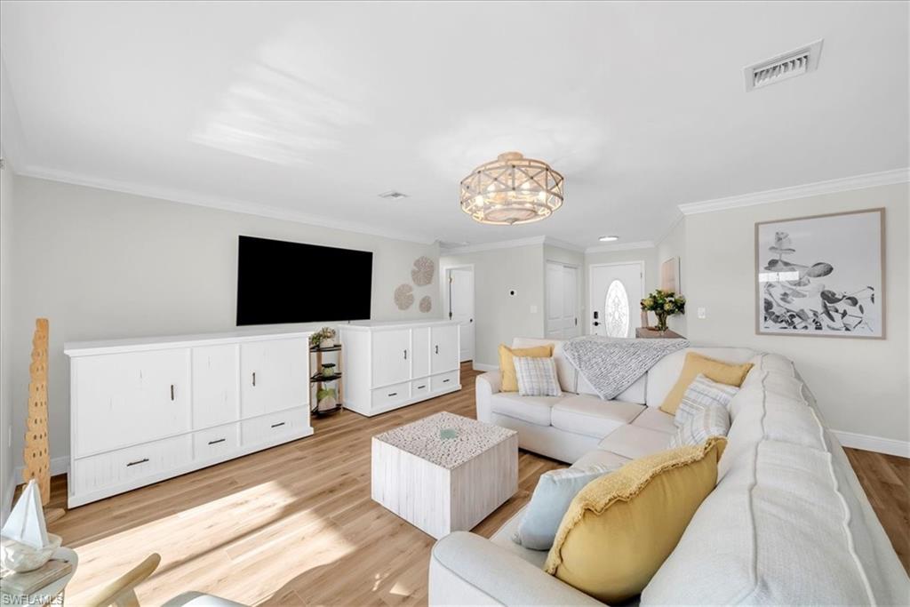 ISLES OF CAPRI - Residential