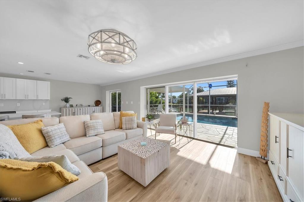 ISLES OF CAPRI - Residential