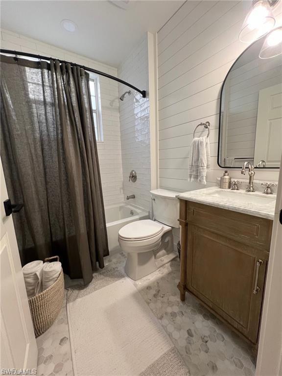 COCONUT BAY - Residential Lease