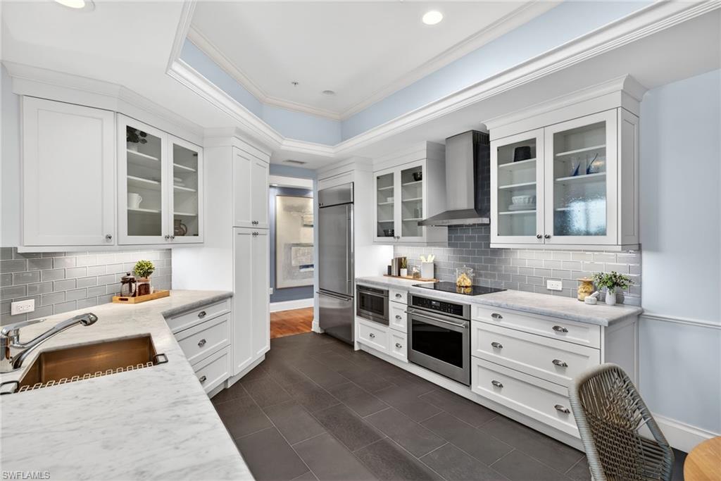 OLDE NAPLES - Residential