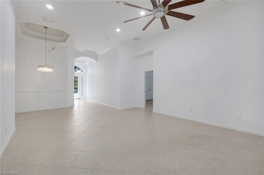 Photo of 15501 Cadiz LN, NAPLES, FL 34110 (MLS # 226017599)