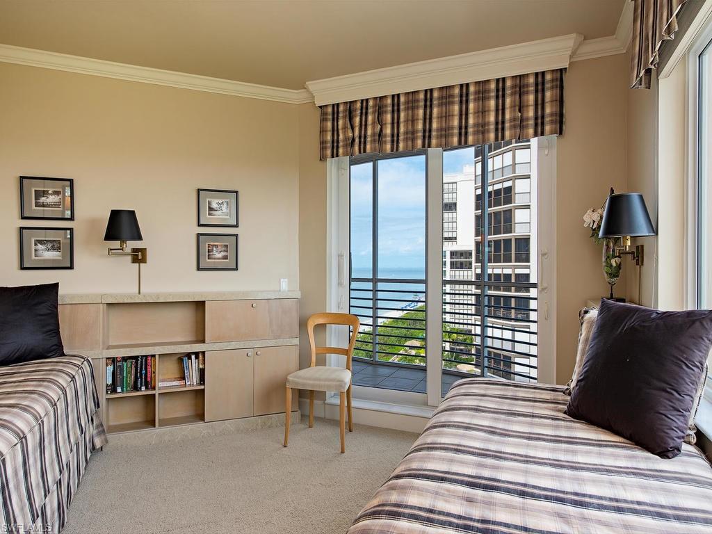 BRIGHTON AT BAY COLONY - Residential