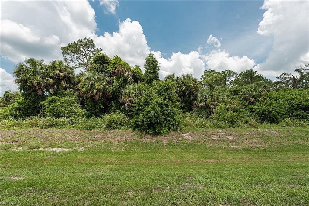 GOLDEN GATE ESTATES - Land