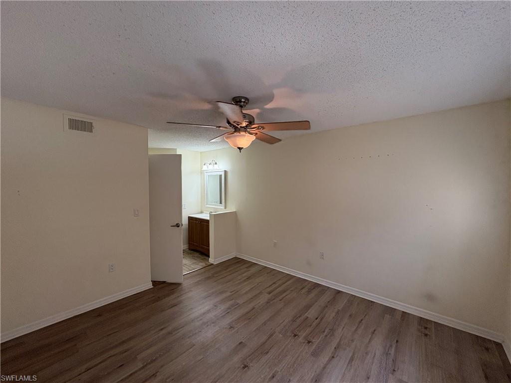 VENETIAN PALMS - Residential