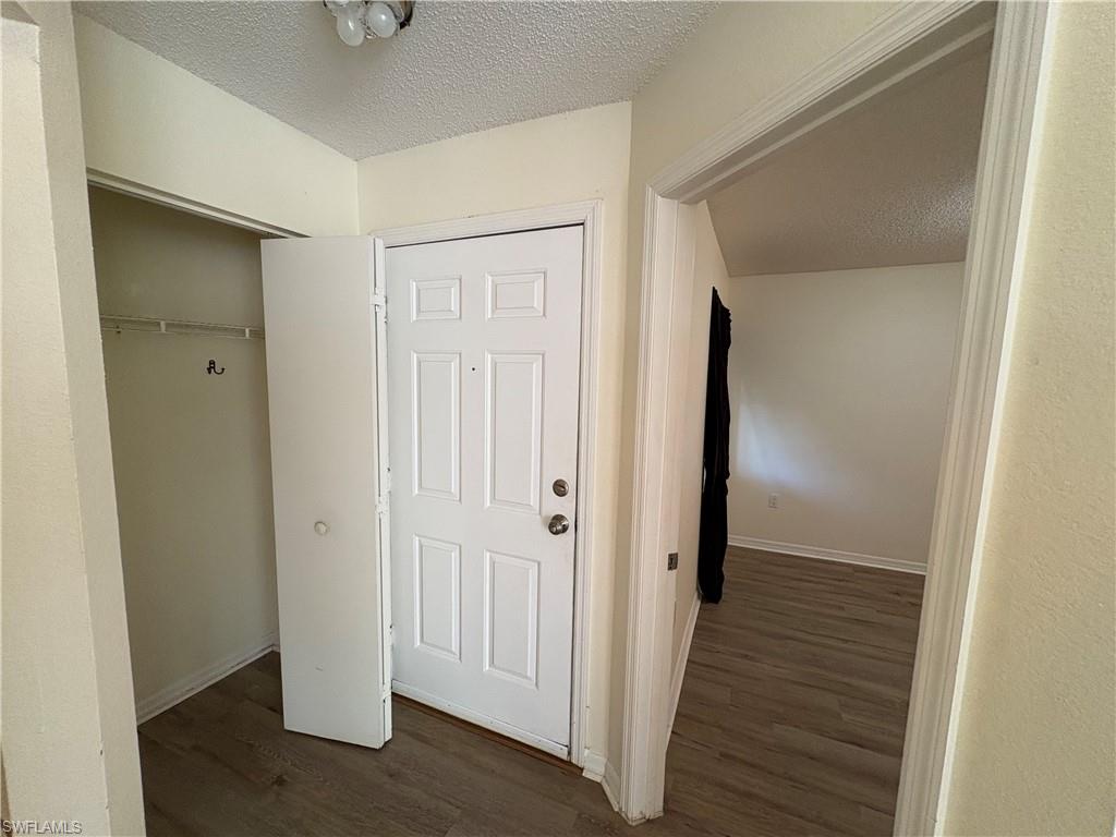 VENETIAN PALMS - Residential