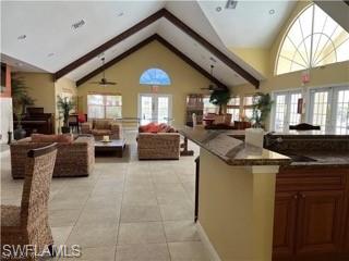 VENETIAN PALMS - Residential