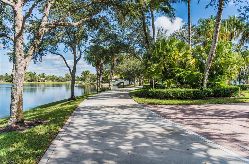 ISLAND WALK - Residential