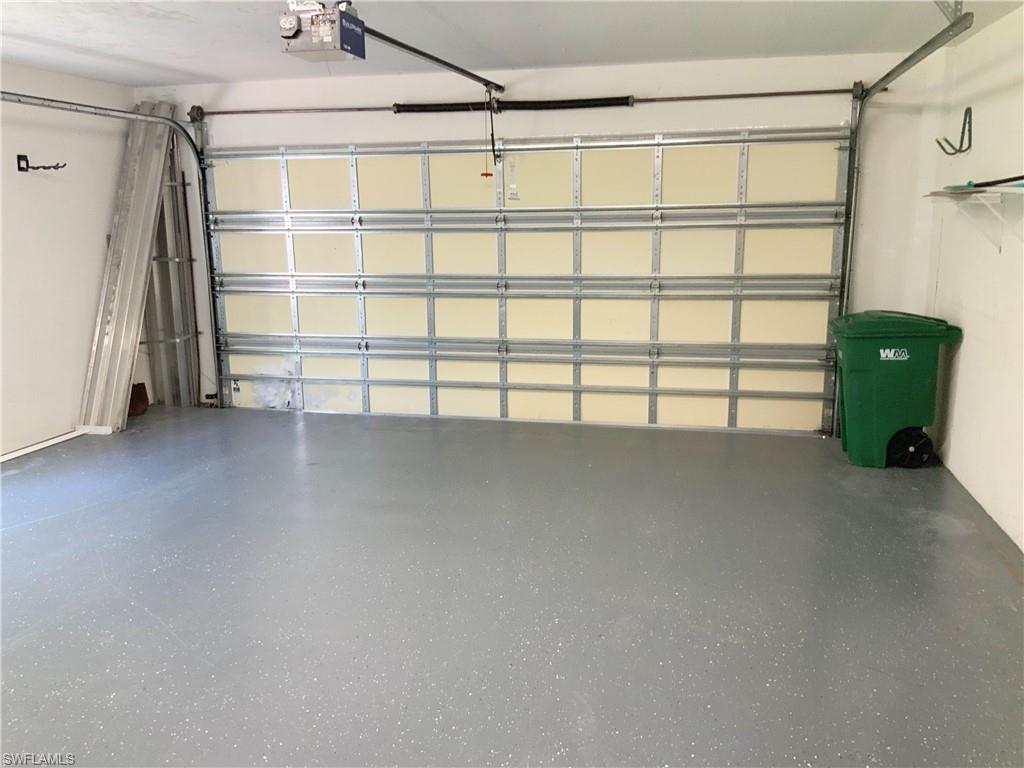 ISLAND WALK - Residential