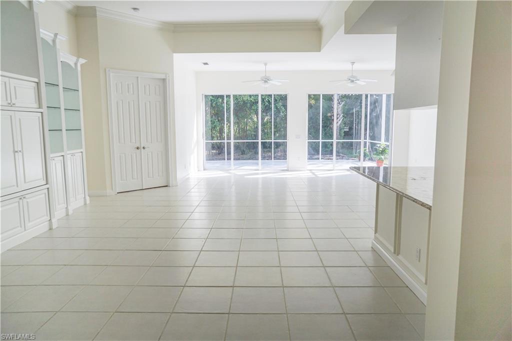 ISLAND WALK - Residential