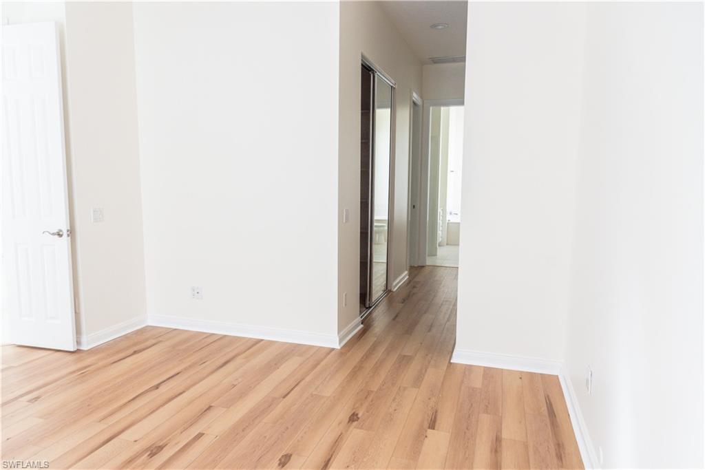 ISLAND WALK - Residential