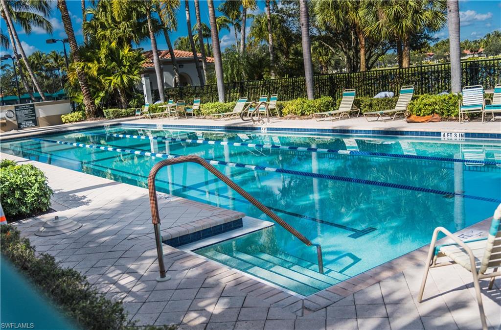 ISLAND WALK - Residential