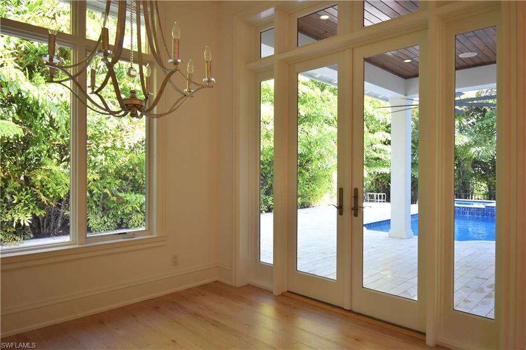 OLDE NAPLES - Residential