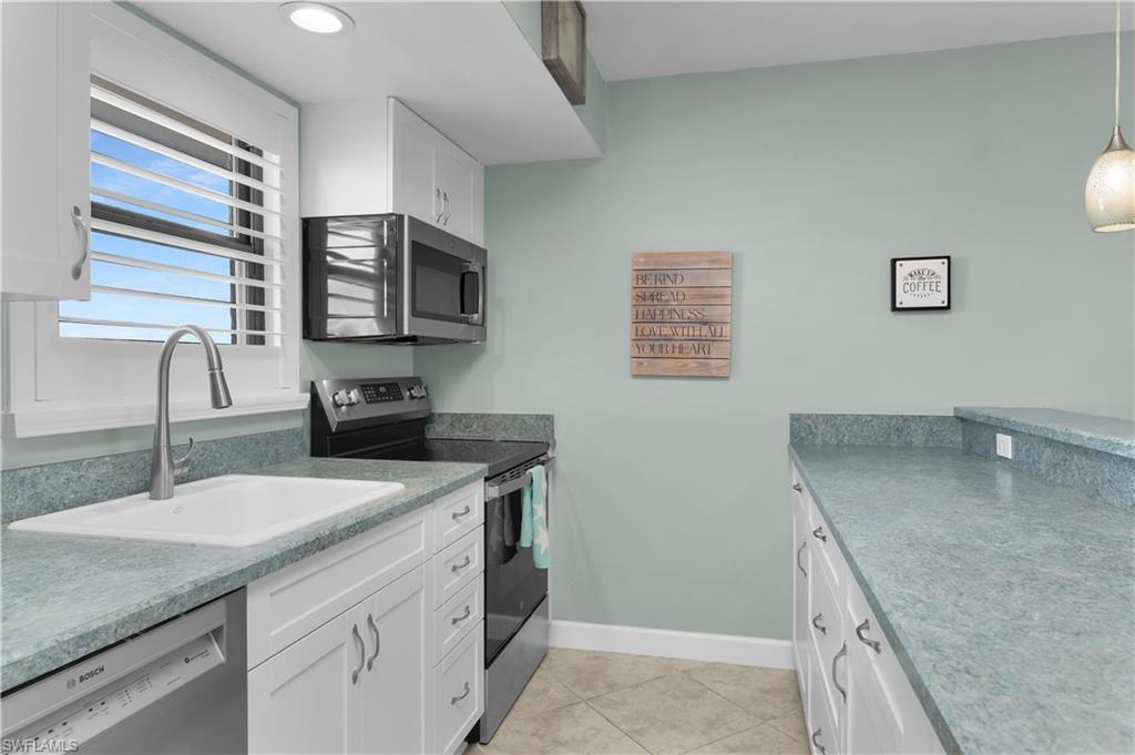 ANGLERS COVE - Residential