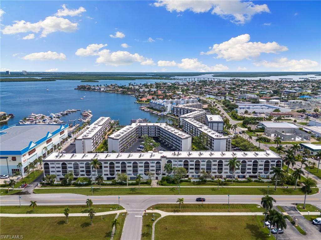 ANGLERS COVE - Residential