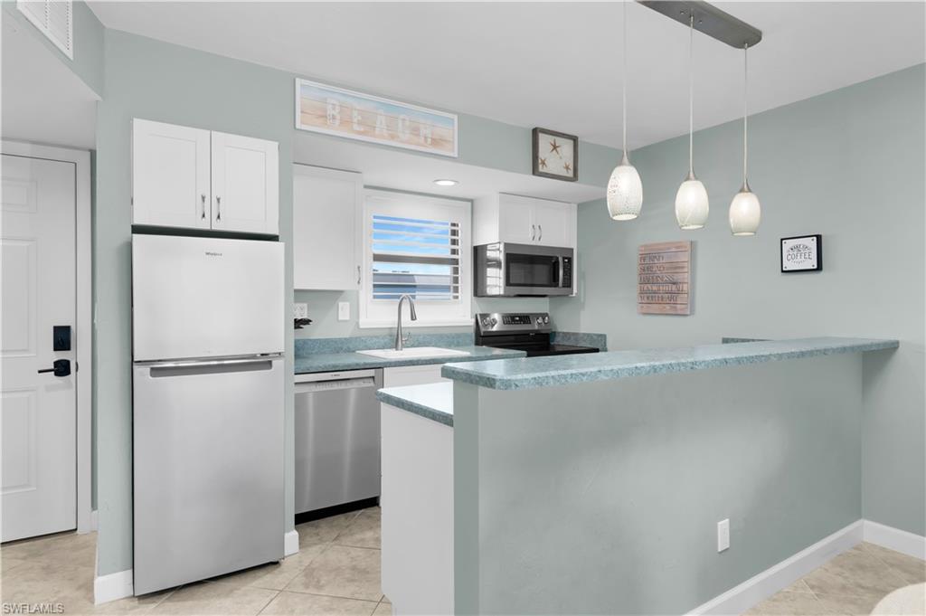 ANGLERS COVE - Residential