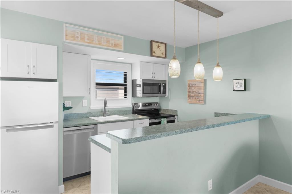 ANGLERS COVE - Residential