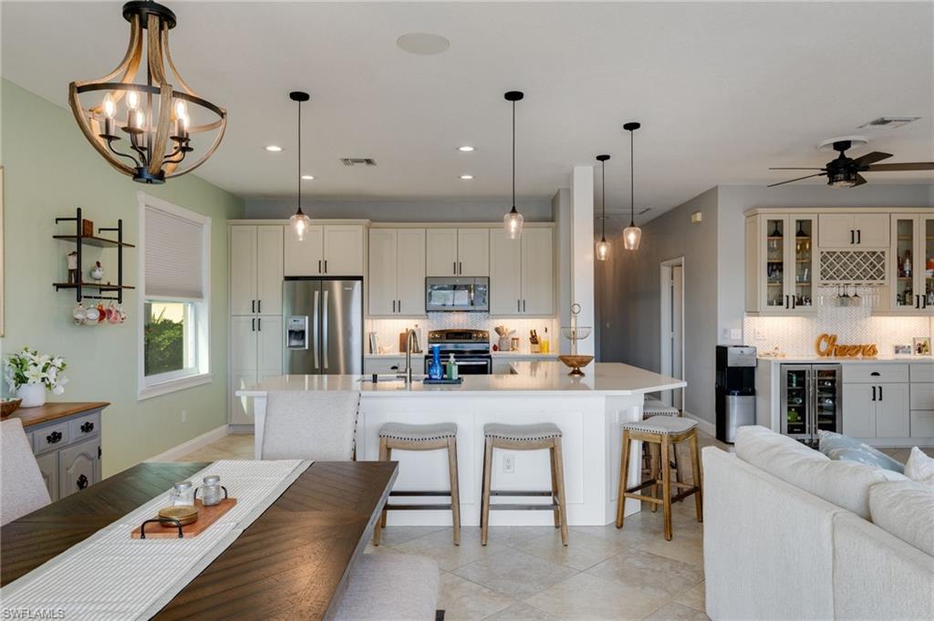 SILVERLAKES - Residential