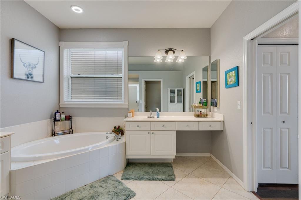 SILVERLAKES - Residential