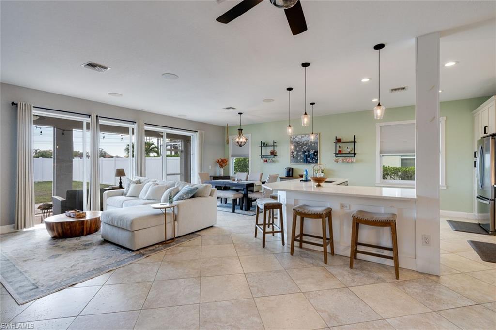 SILVERLAKES - Residential