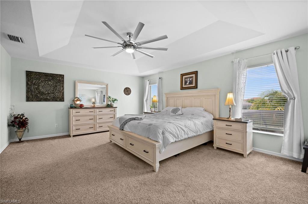 LAUREL LAKES - Residential