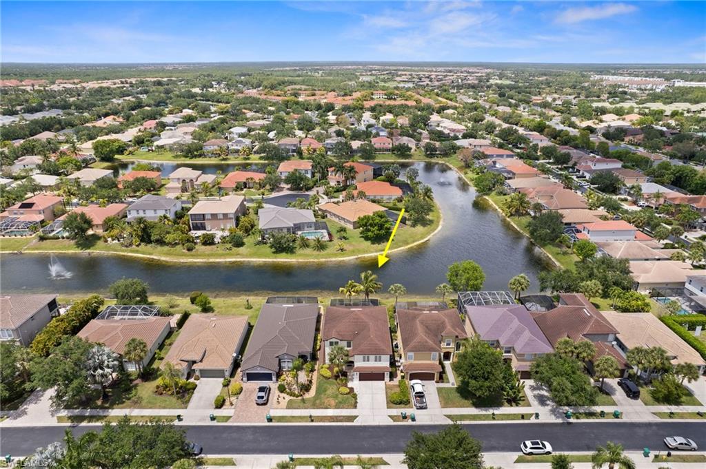 LAUREL LAKES - Residential