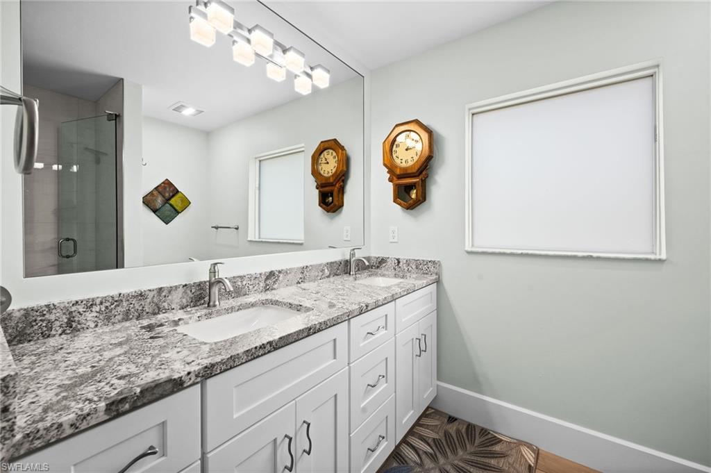 LAUREL LAKES - Residential